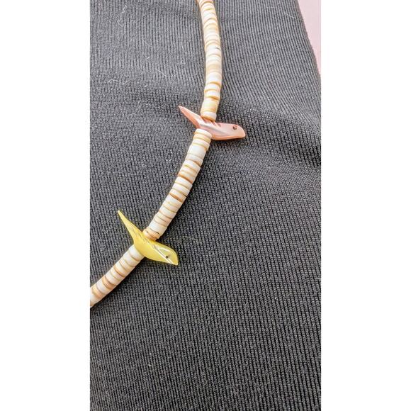 Stunning Zuni Native American Multicolored Bird Fetish Heishi Bead Necklace 16” - Picture 2 of 5